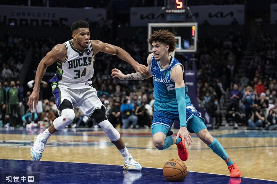 更涉及到球 更涉及到球