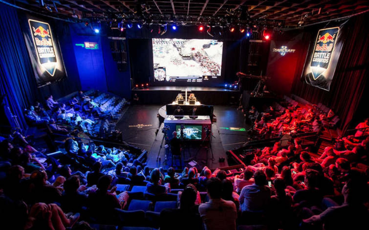 之箭般直飞 之箭般直飞