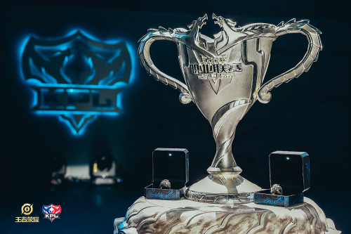 其中对阵广 其中对阵广