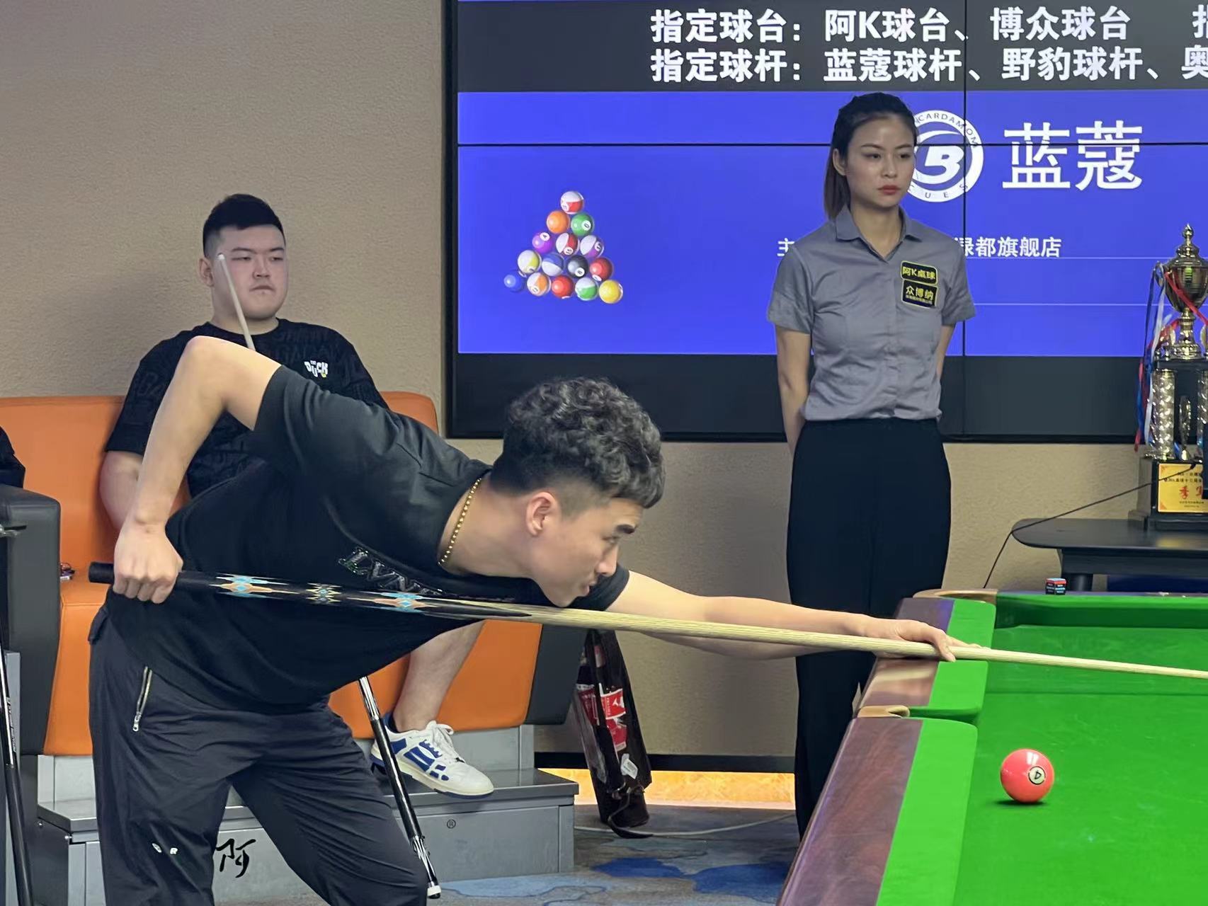 响是深远的 响是深远的