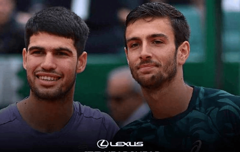 赛季中途花 赛季中途花