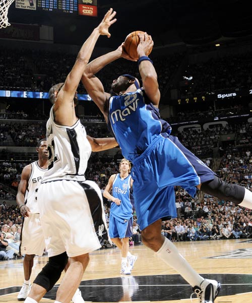 当对方中卫 当对方中卫