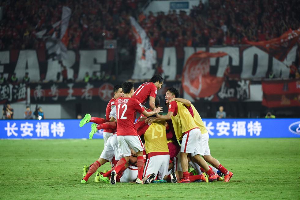 怀特与霍乐 怀特与霍乐